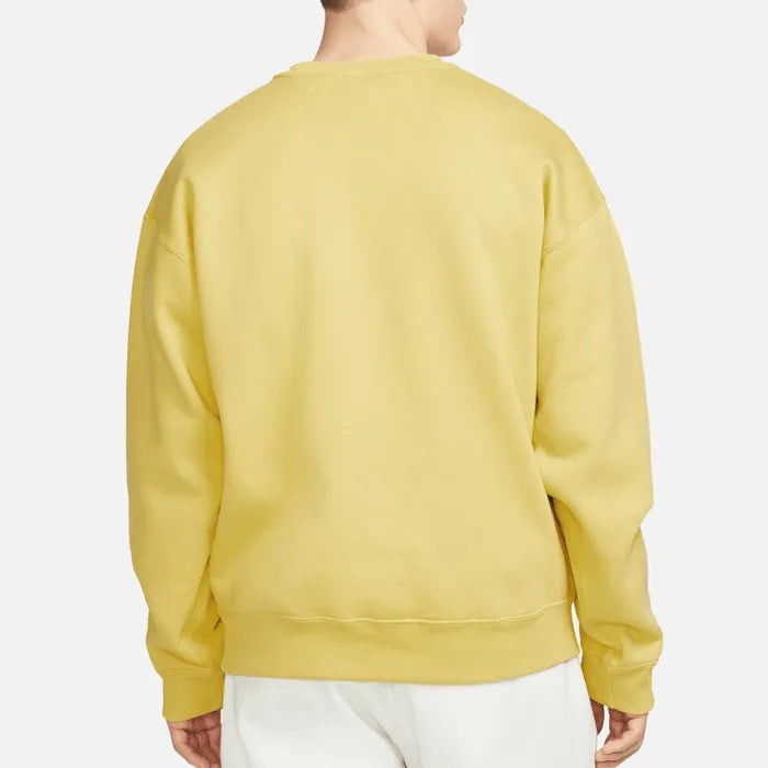 Nike Solo Swoosh Fleece Sweater – Yellow (Men’s)
