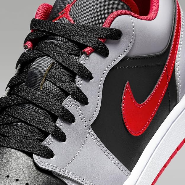 Jordan SILV-RED Sneakers Men